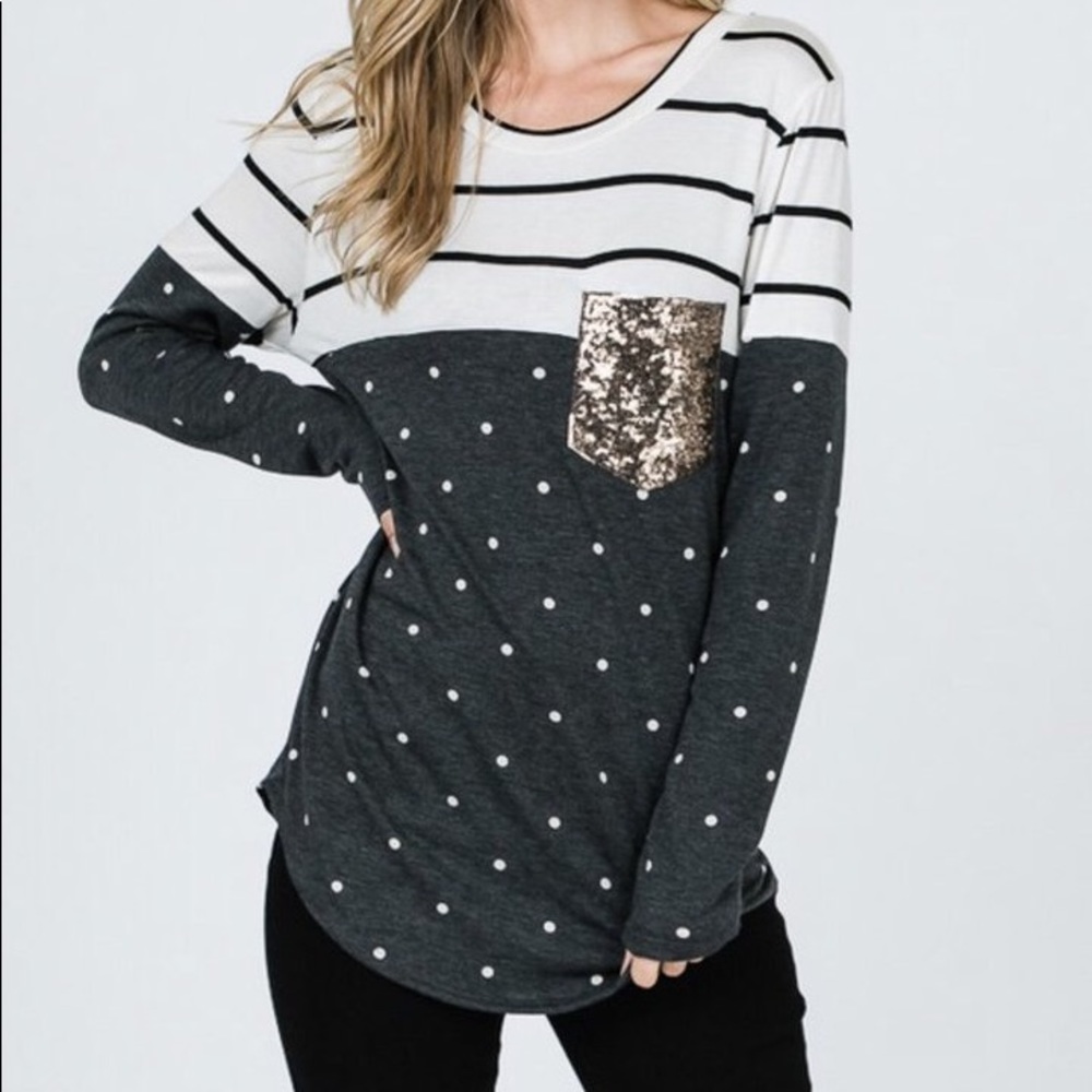 ✨ Color block long sleeve ✨